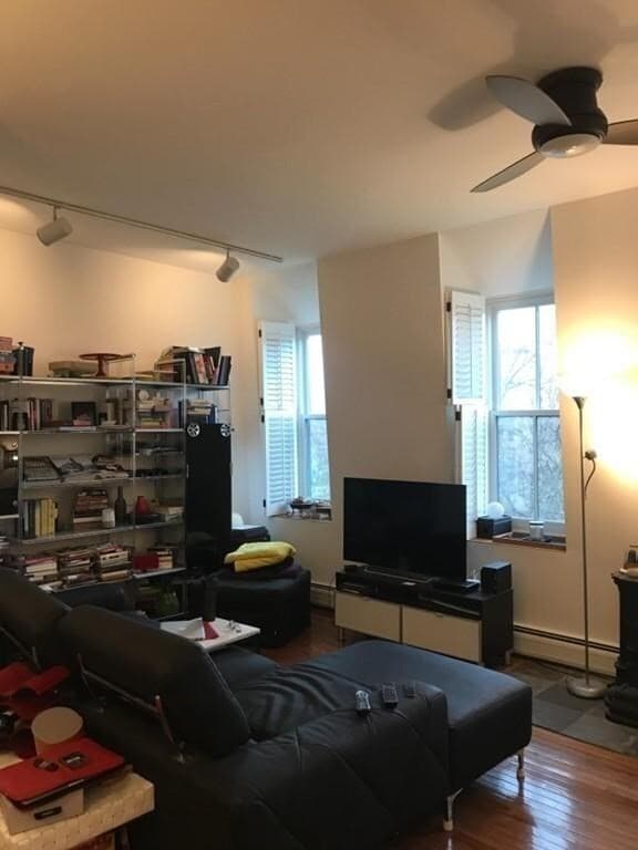 Building Photo - 30 E Concord St