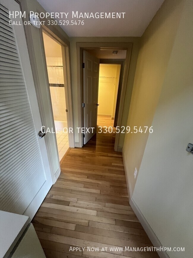 Foto del edificio - 2404 Prospect Ave E