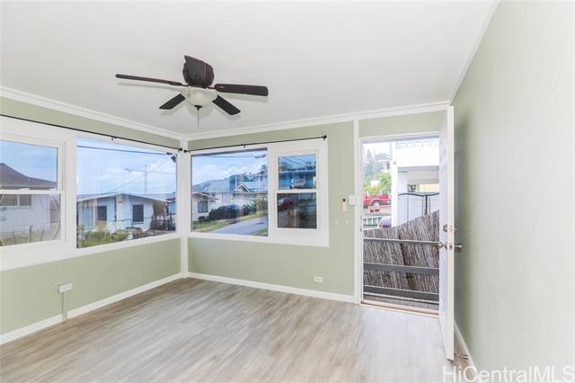 Foto del edificio - 908 Simon Rd