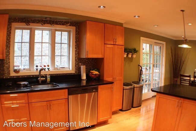 Foto del edificio - 4 br, 2.5 bath House - 1288 Firwood Drive