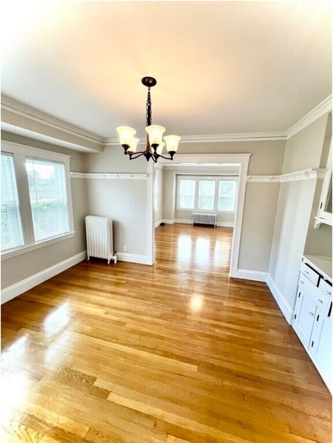 Dining room - 50 Elm St