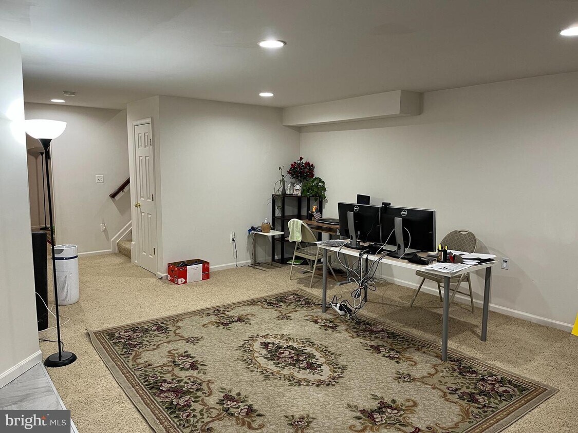 Foto principal - 104 Holmes St