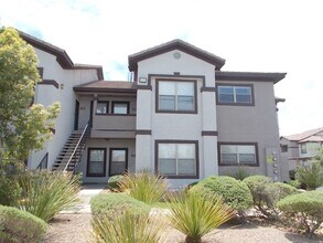 Building Photo - 45 Maleena Mesa St