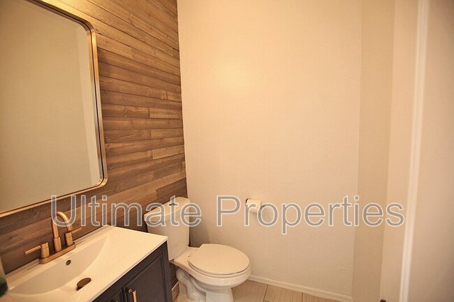 Foto del edificio - 7320 N 90th Ln