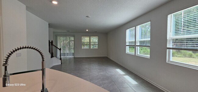 Building Photo - 29 Blue Hvn Rd