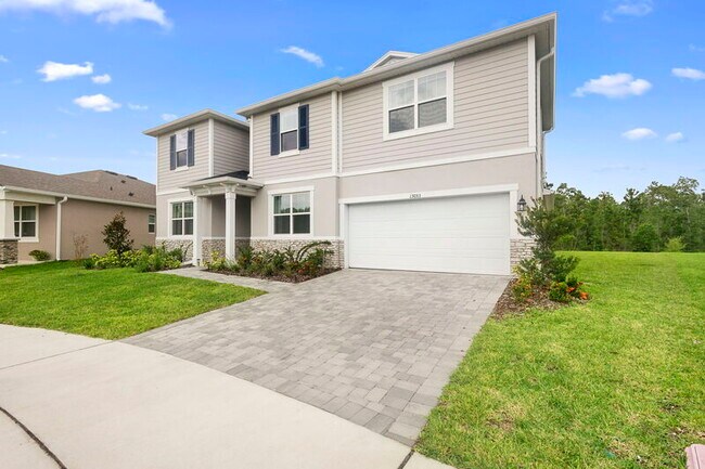 Foto del edificio - 13053 Pergola Ave