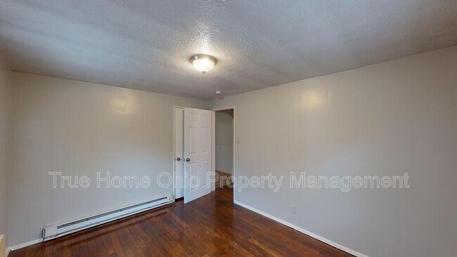 Building Photo - 32 Gahl Terrace