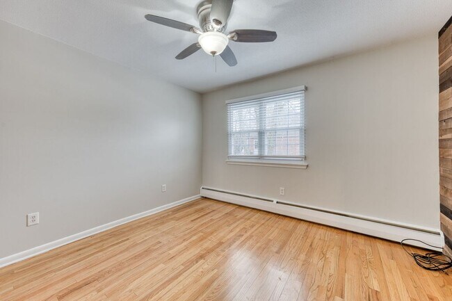 Foto del edificio - 66 Beths Ave