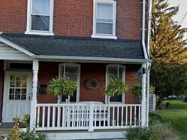 Primary Photo - 534 New St