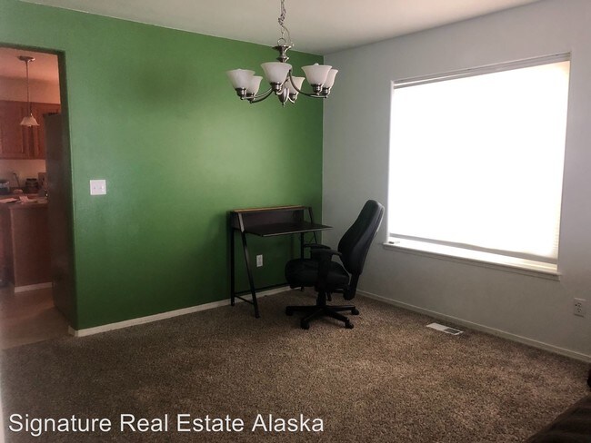 Building Photo - 4 br, 2.5 bath House - 1135  Esty Circle