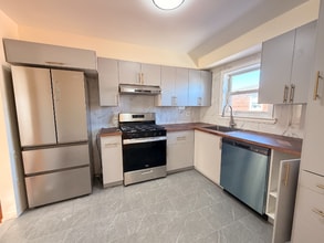 Building Photo - 3189 Hatting Pl