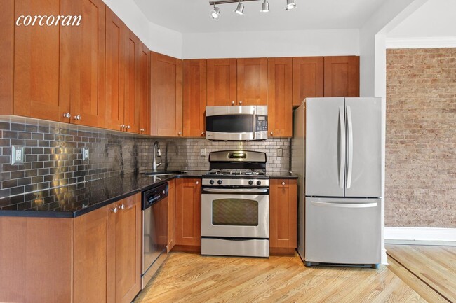 Foto del edificio - 466 15th St