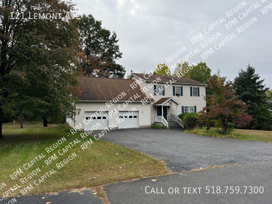 Primary Photo - Nicely updated spacious 3 Bedroom Corinth ...