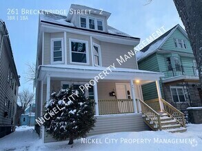 Building Photo - 261 Breckenridge St
