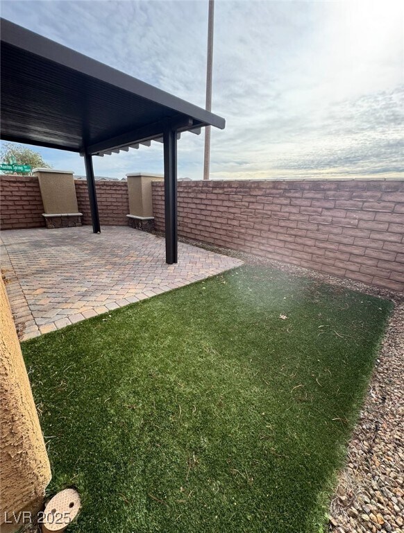 Foto del edificio - 7029 Placid Lake Ave