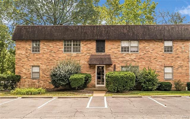 Building Photo - 437 S Clay Ave