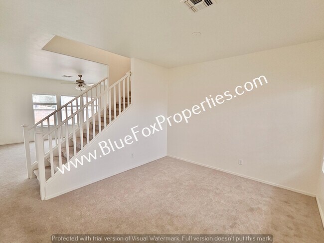Foto del edificio - 203 E Scarlet Maple St