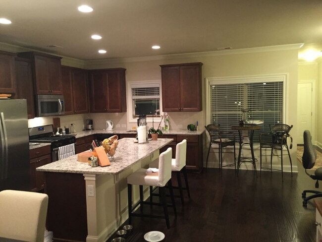 Foto del edificio - 7735 Pierpoint Ln