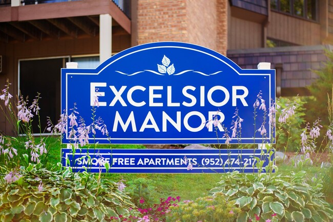 Foto del interior - Excelsior Manor Apartments