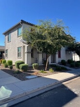Building Photo - 1712 S 82nd Pl