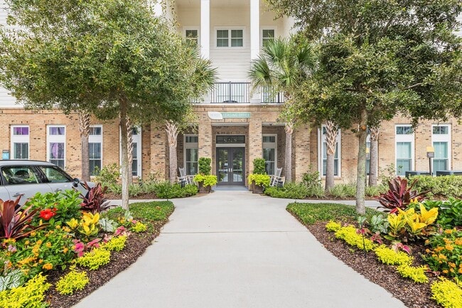 Foto del edificio - The Grove at Carolina Park Apartments