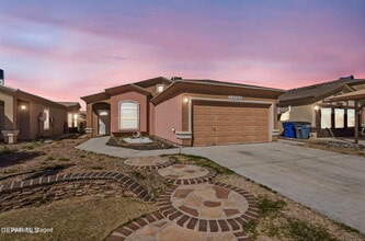 Building Photo - 14209 North Point Ave