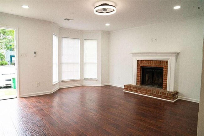 Foto del edificio - 5624 Stonington Trace Pkwy