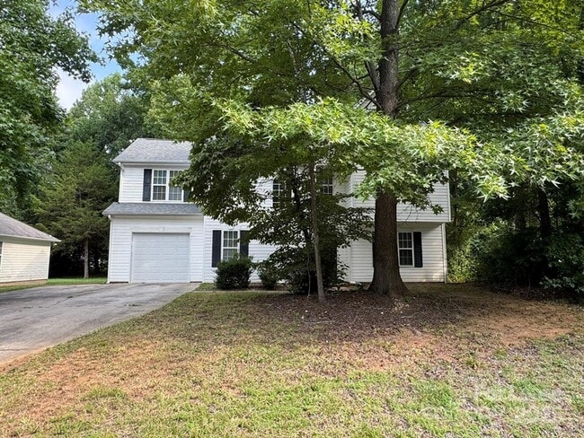 Foto del edificio - 6610 Cedar Cliff Dr