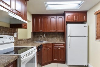 Building Photo - 8600 SW 133rd Avenue Rd