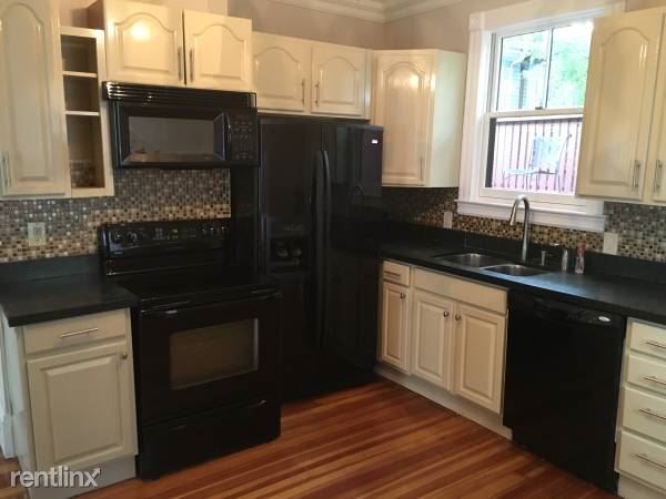 Foto del edificio - 4 Peter Parley Rd