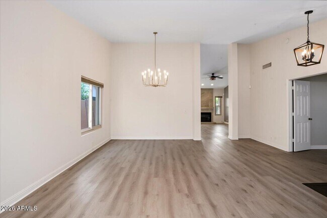 Building Photo - 13329 N 94th Pl