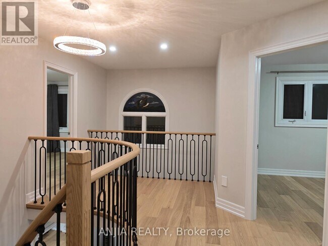 Photo du bâtiment - 5 Janna Ct