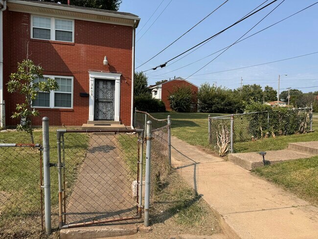 Foto del edificio - 3405 Chauncey Ave