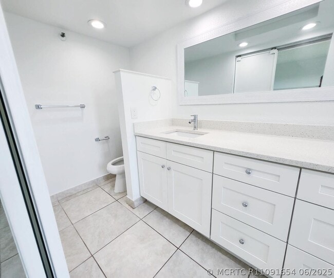 Foto del edificio - 9235 SW 8th St