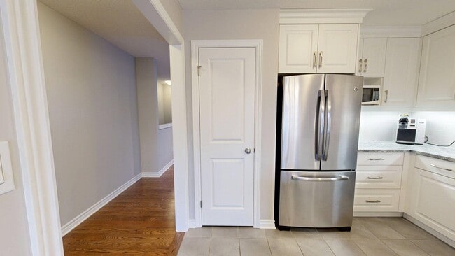 Photo du bâtiment - THREE BEDROOM HOME ON BRIDLE PATH ST., THOMAS