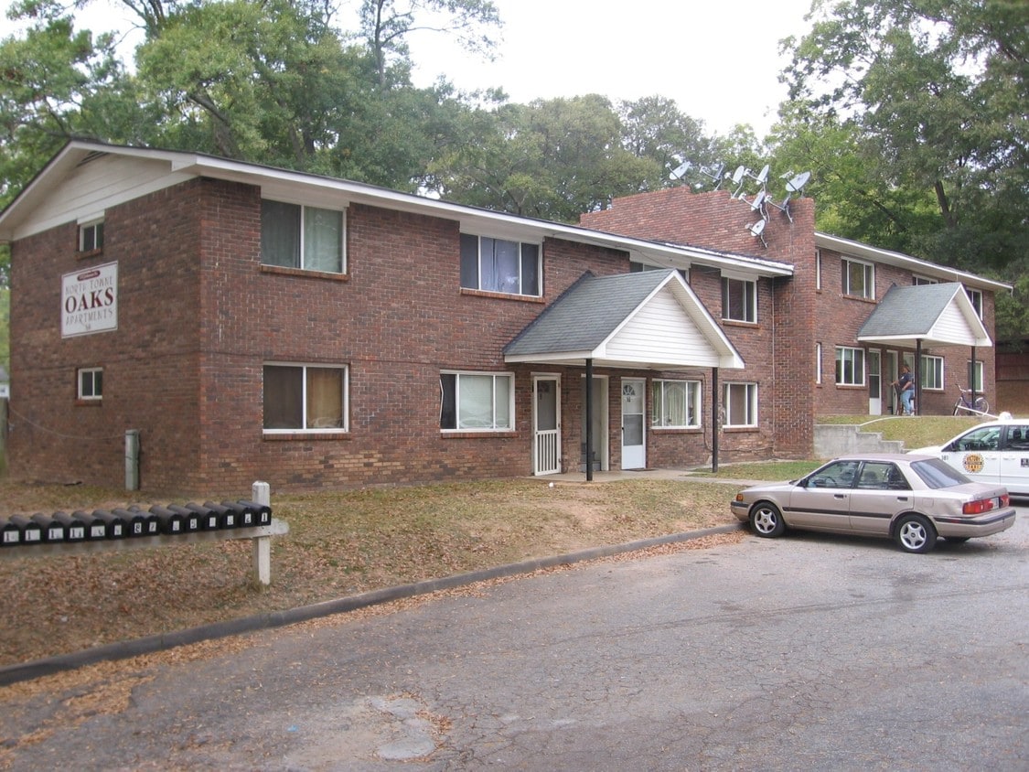 Primary Photo - 110 Johnson St