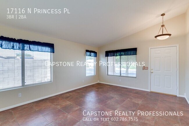 Foto del edificio - 3 Bedroom 2 Bathroom Home In Surprise!
