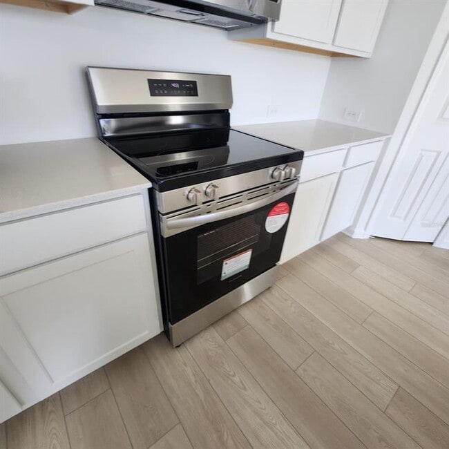 Foto del edificio - 6432 DOMIZIO Dr