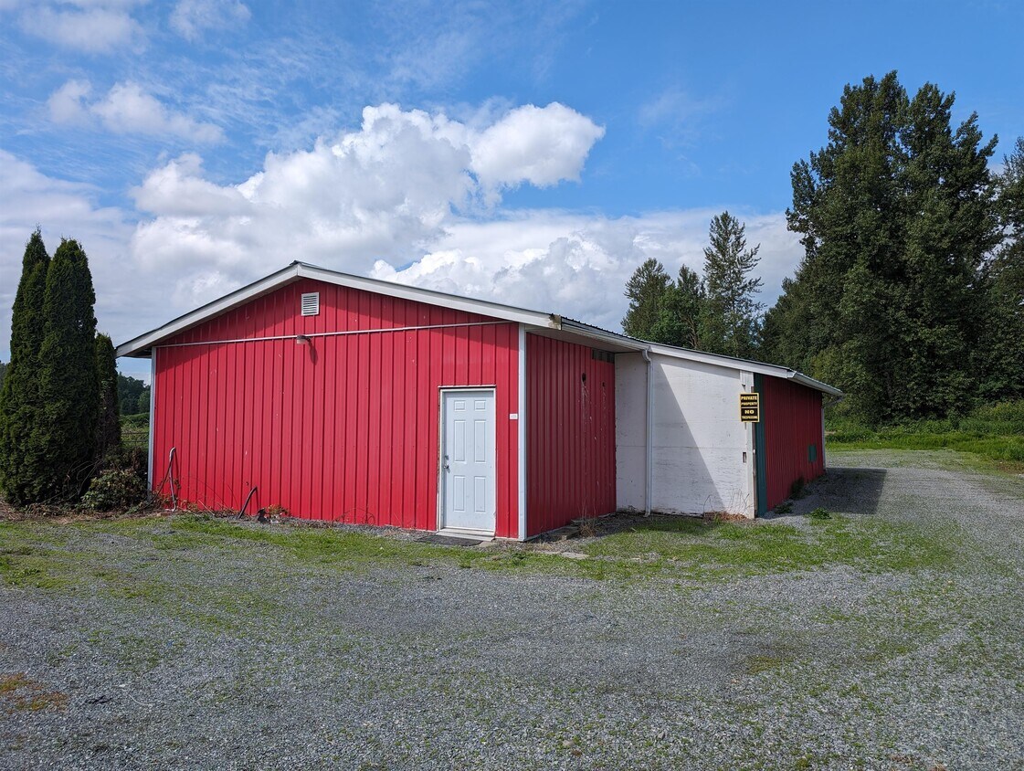 10285 Young Rd, Chilliwack, BC V2P 8C3 House for Rent in Chilliwack