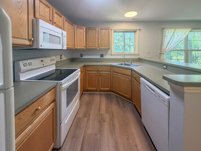 Foto del edificio - 2820 Barclay Wy