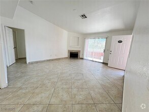Building Photo - 4730 E Craig Rd