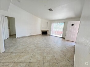 Building Photo - 4730 E Craig Rd