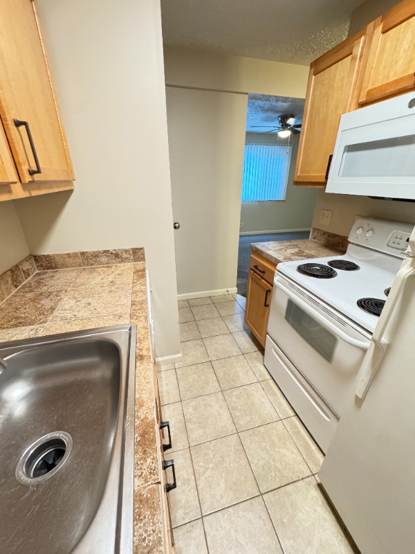 Building Photo - 1518 D St