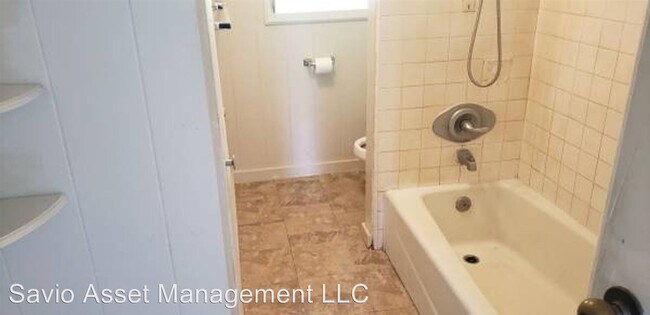 Building Photo - 3 br, 1.5 bath House - 2476 A East Manoa Road