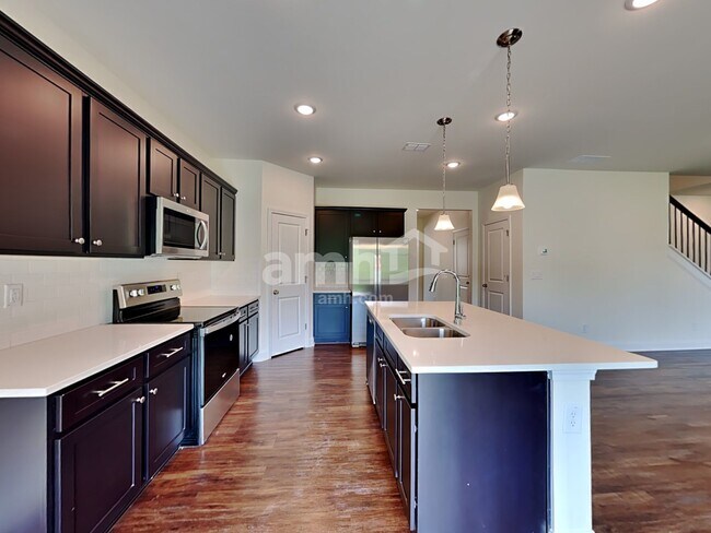 Building Photo - 1401 Alcovy Rd SE