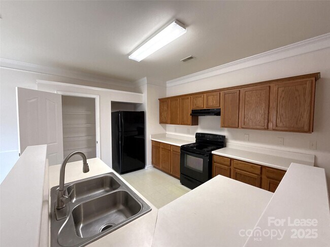 Foto del edificio - 2807 Forest Grove Ct