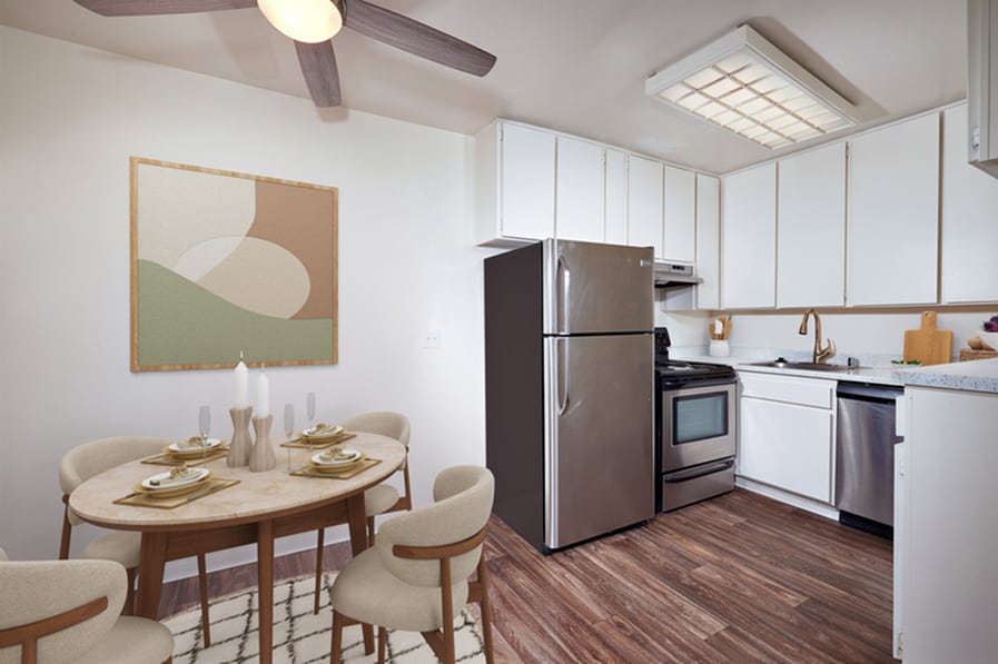 Primary Photo - Mellmanor Apartments