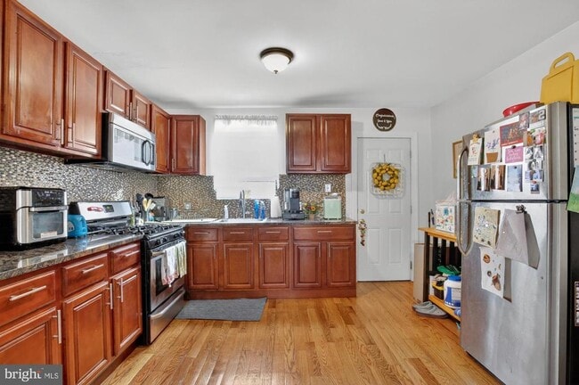 Building Photo - 1451 S Colorado St