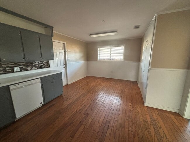 Foto del edificio - Welcome to your new home in the heart of Russellville, AR!