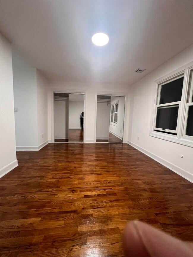 Foto del edificio - 1302 Morris St